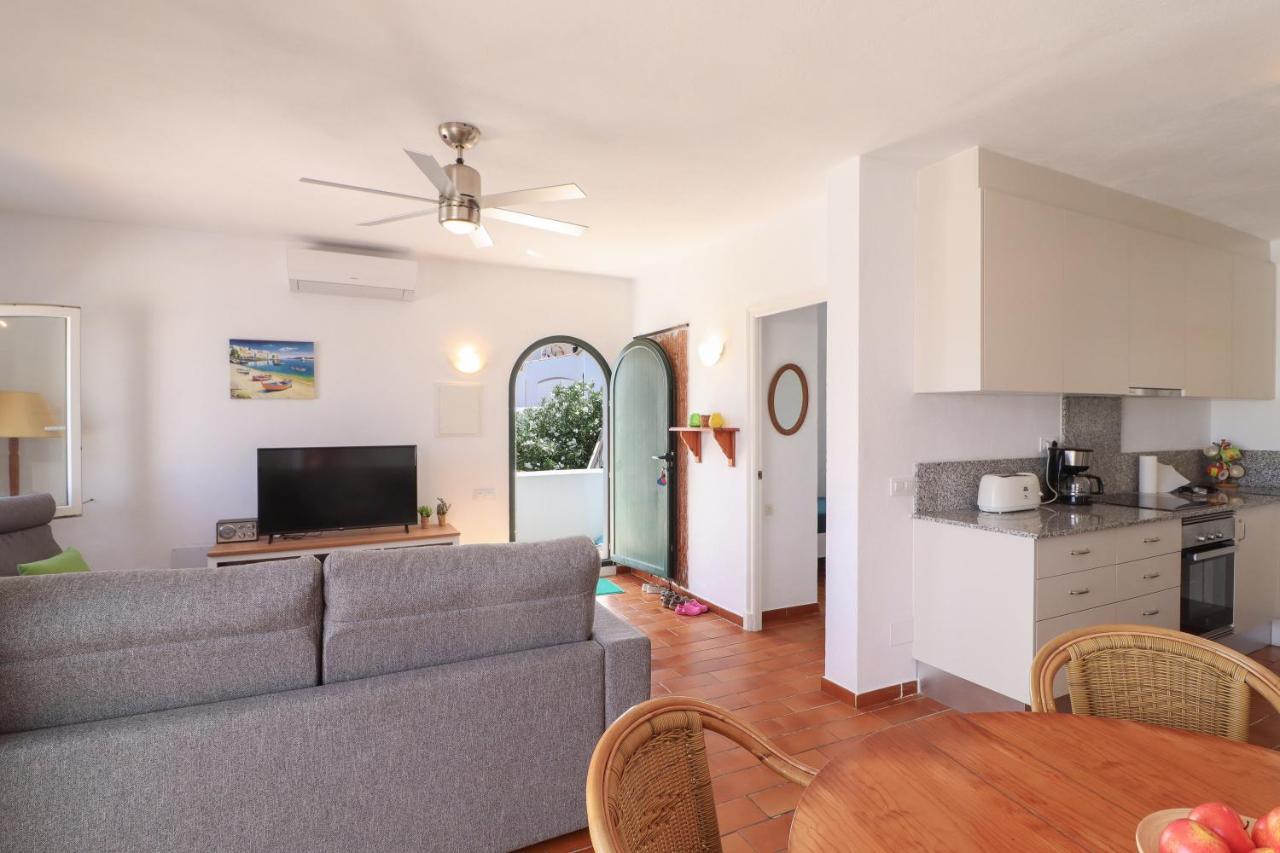 Belvedere, Family-Friendly, Nice, First-Line Apartment With Stunning Beach And Sea Views,Ac Arenal d'en Castell Ngoại thất bức ảnh